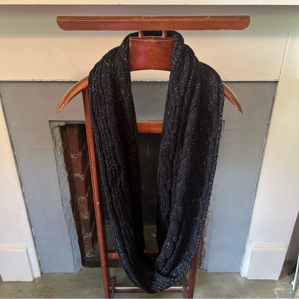 NY&C scarf!
